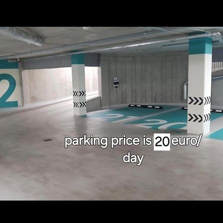 וילנה Happy Inn Classical Style, Self Check-In, Parking In The Underground Garage מראה חיצוני תמונה