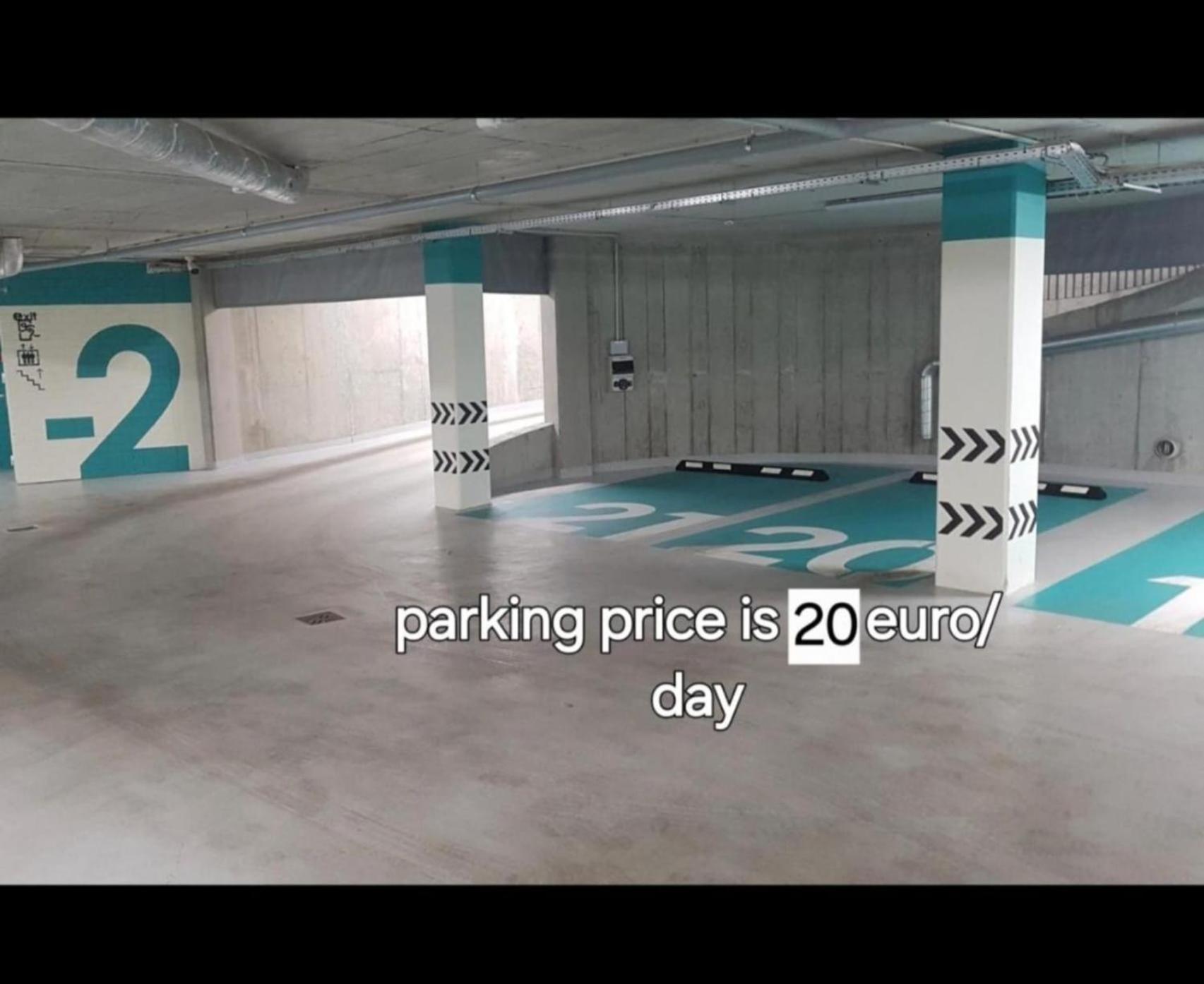 וילנה Happy Inn Classical Style, Self Check-In, Parking In The Underground Garage מראה חיצוני תמונה